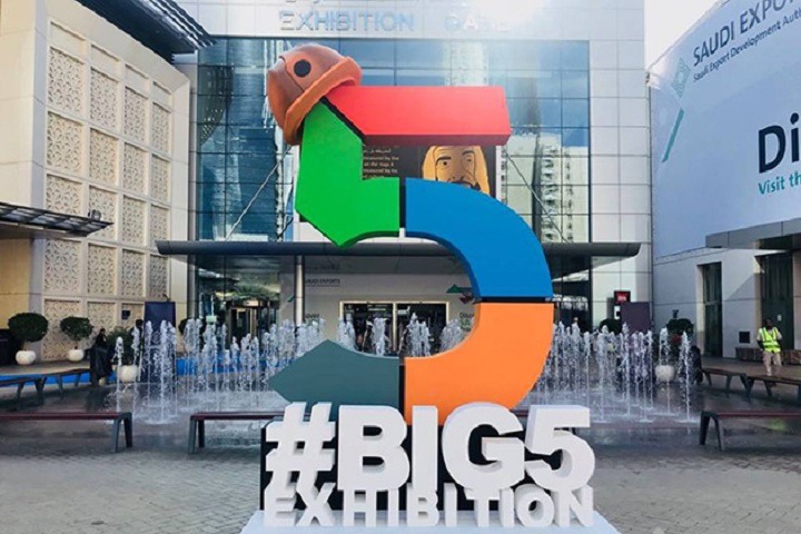 管仲地板亮相迪拜Big5全球展，叩响